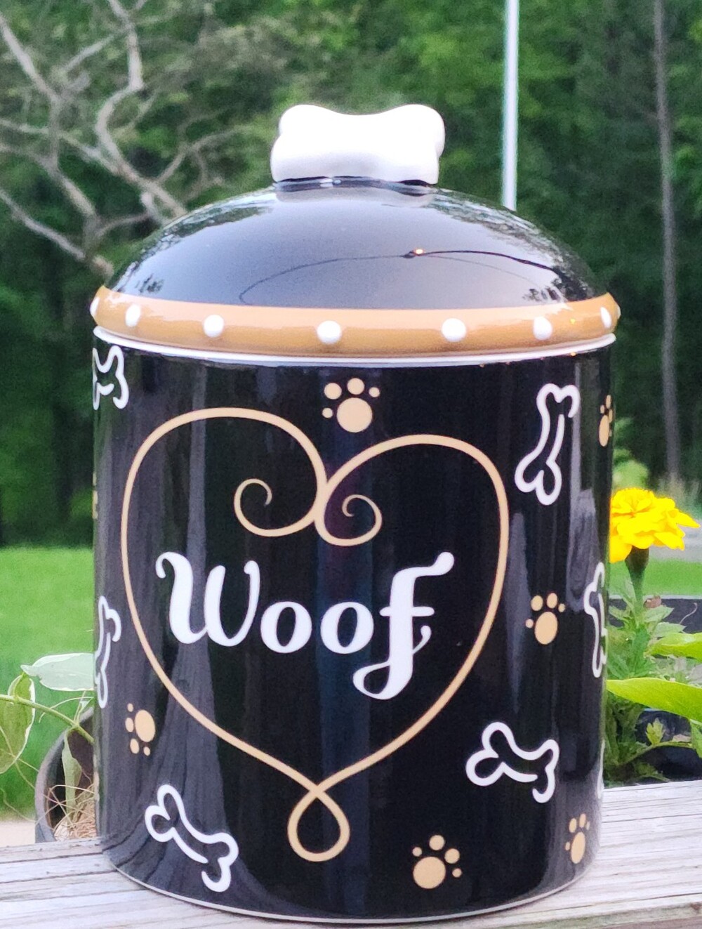 Cypress Home Ceramic Dog Treat Canister Jar Black Woof Bone Lid 7.5" Very cute
